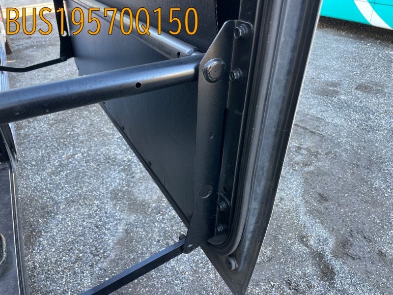 BUS19570Q150