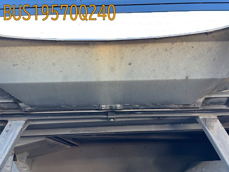 BUS19570Q240
