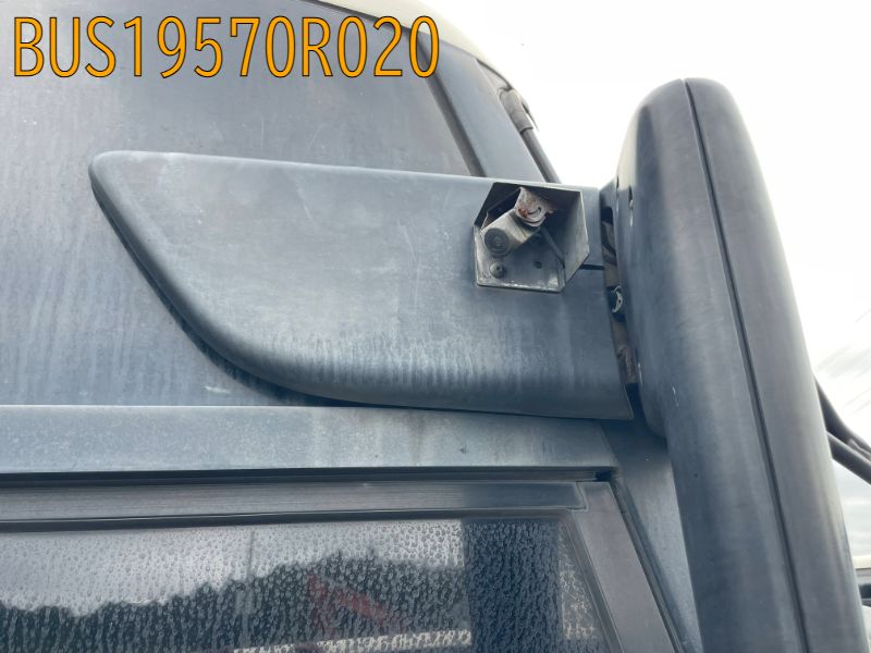 BUS19570R020