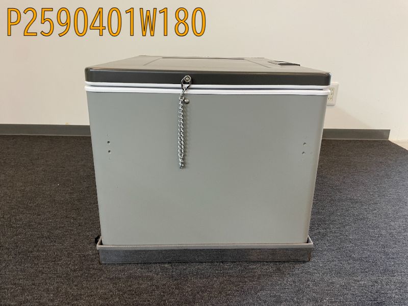 P2590401W180
